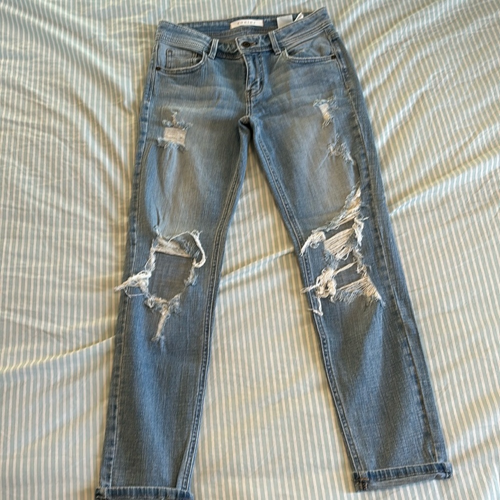 Mid rise relaxed skinny crop jeans
